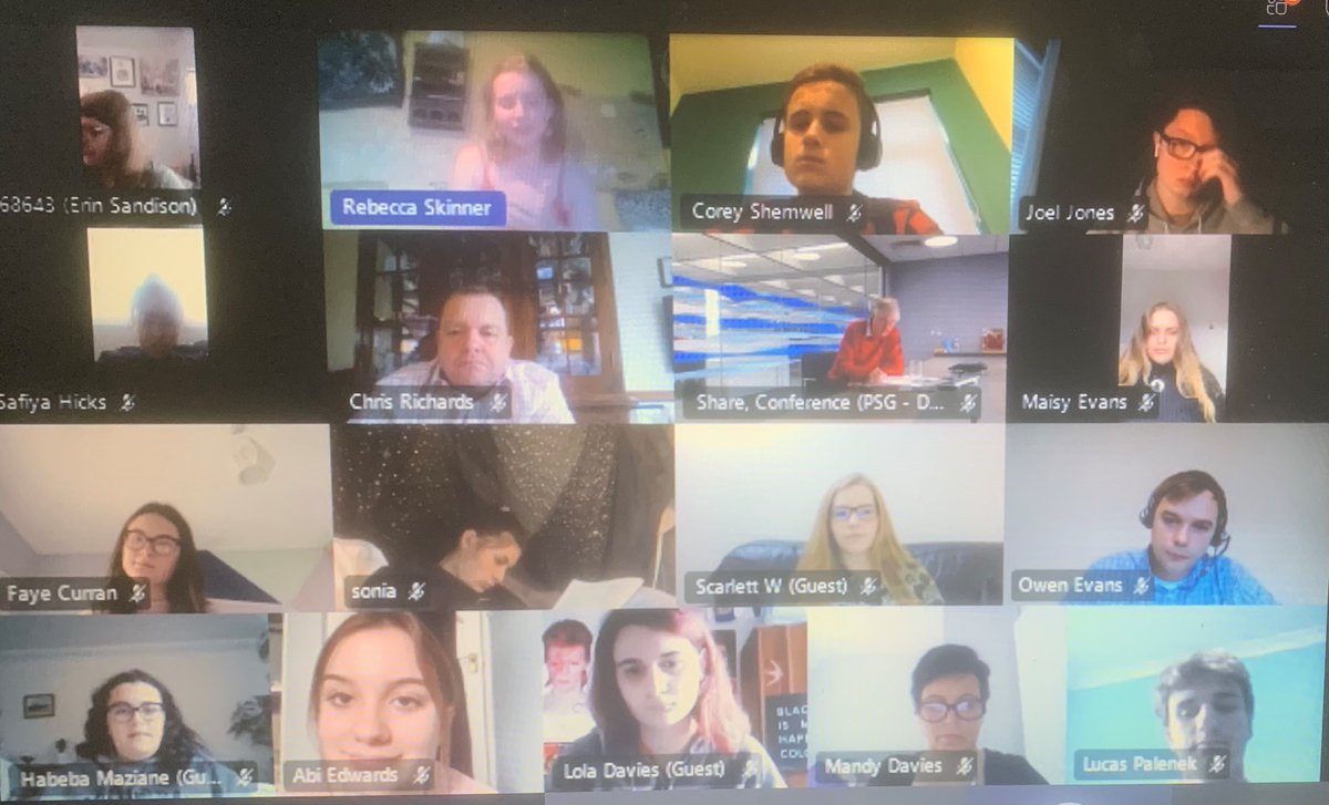 ChildreninWales's tweet photo. Children in Wales want to say a huge thank you &amp; well done to all the young people who took part in today's meeting with the First Minister consulting on Covid-19 restrictions and the impact on young people. It was fantastic to see you all participating &amp; having your voices heard https://t.co/kPs4sTvNH2