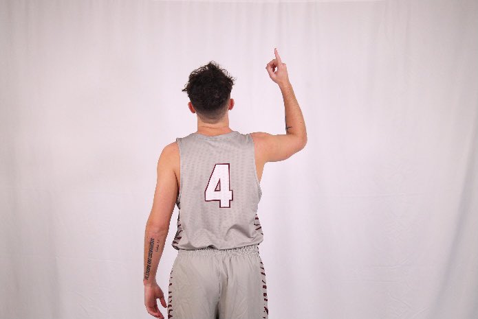 ashtonbball22's tweet photo. Year 1 💫 https://t.co/bMopvA3Umw