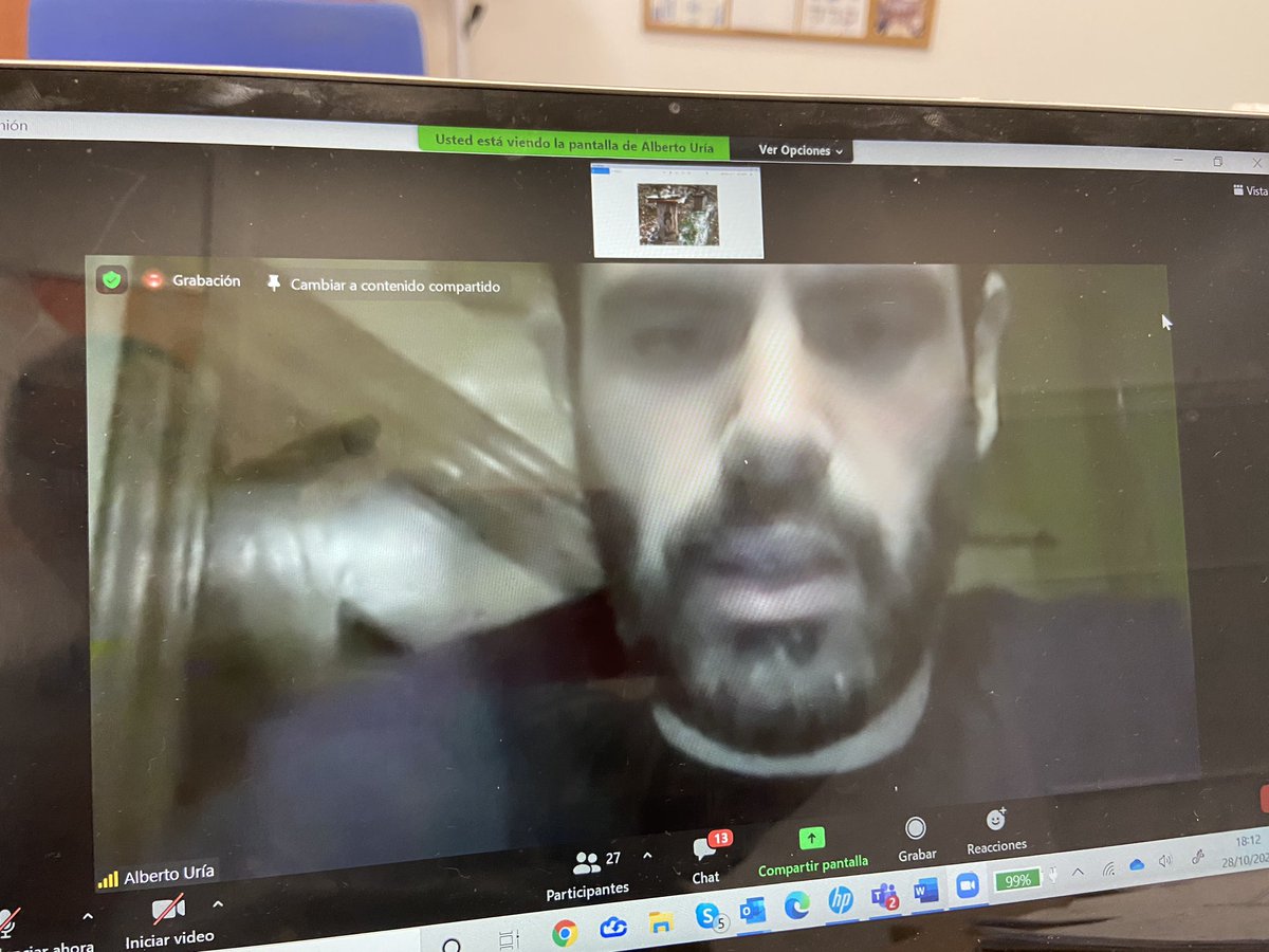 janaveros's tweet photo. Mi #emprendimientosocial es mi manera diaria de luchar contra el cambio climático y reducir el impacto medioambiental nos cuenta @AlbertoUria con su proyecto https://t.co/AWuDG3F0WQ miel de autor #innovacionsocial #impactTalent @ArrabalAID @diputacionMLG https://t.co/wH19vKykp9