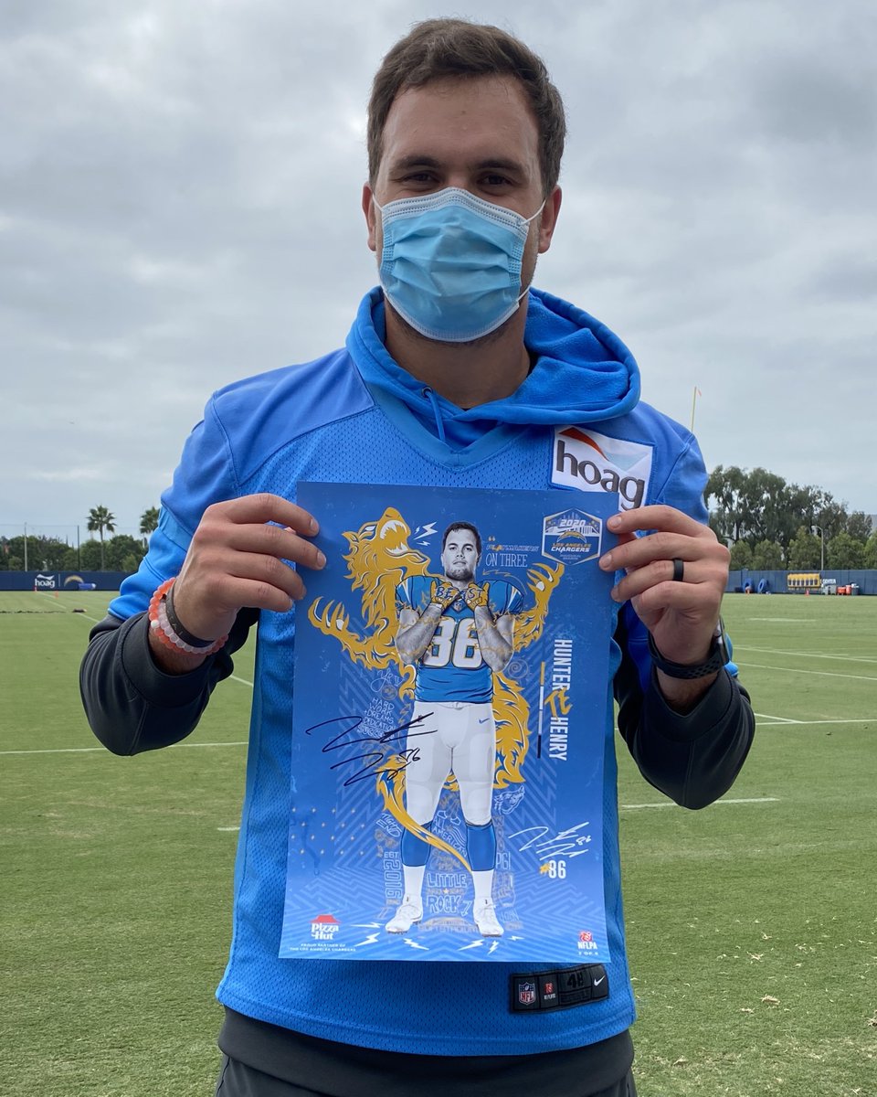 chargers's tweet photo. RT if you want a signed poster! 👀

order the bolt to the hut bundle for your chance to get one too » https://t.co/IC4vI3VX1S https://t.co/Cei6WqSWBb