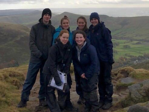 BeaumontDofE's tweet image. Whoop whoop 🙌🙌 our Golds are on top of the world*! And apparently in contention for the Worst Beaumont DofE Weather Ever - but still smiling! SO PROUD! #EnjoyandExcel @DofESouthEast @BeaumontSchStA @Beaumont6thForm 

*Kinder Scout