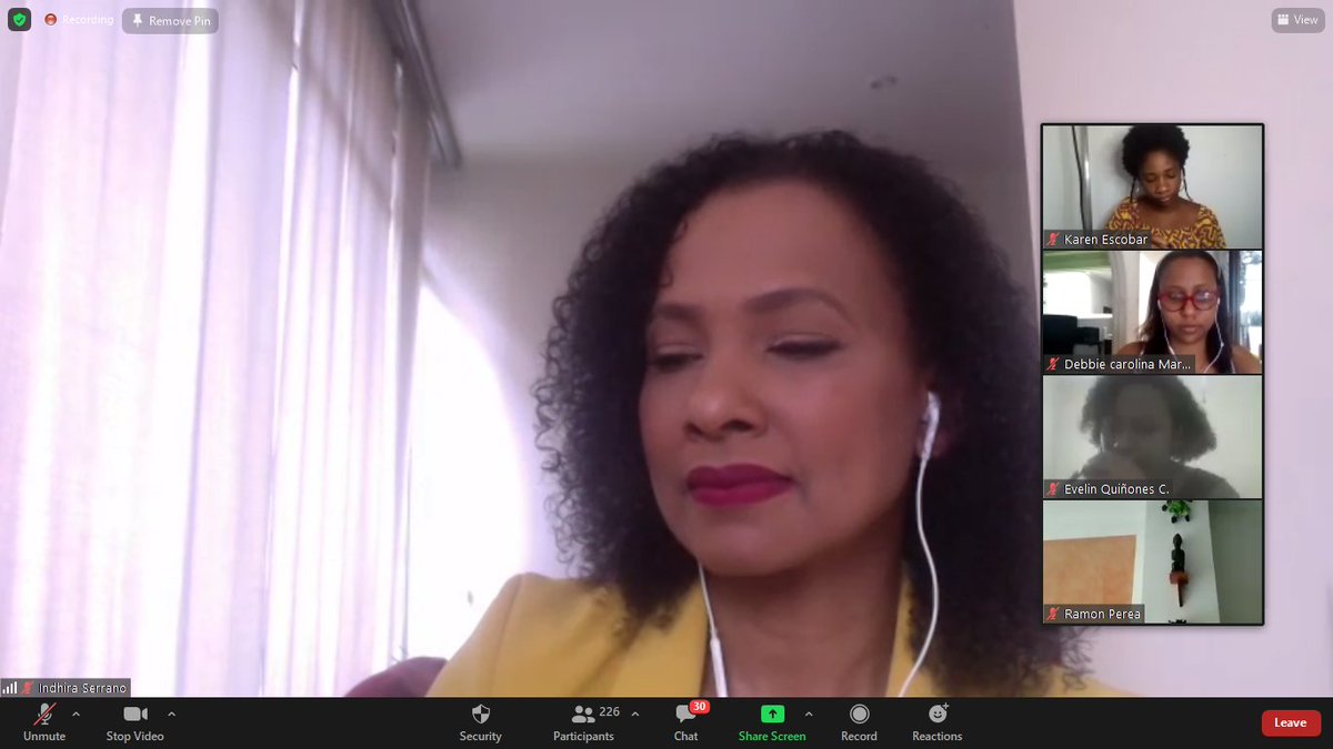 ManosVisibles's tweet photo. "Los referentes artísticos son punto de encuentro entre Brasil y Colombia, es un elemento para construir y conectarnos en un futuro próximo" @IndhiraSerrano en "Encuentro sobre equidad racial"
#ElPoderdelaIdentidad #EnMiPiel https://t.co/qxRE0SSogB
