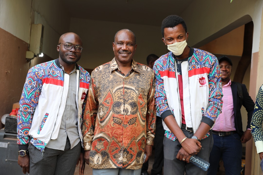 emploietmoi's tweet photo. Le Ministre de l'Economie Numérique, @HamadounToure_ a visité #Lenali et @AssociationMAL1
Il a vu des Démos de solutions numériques notamment de @emploietmoi et a rassuré l’accompagnement de son département pour le développement de l’écosystème du numérique dans notre pays. https://t.co/UjHjhefc6s