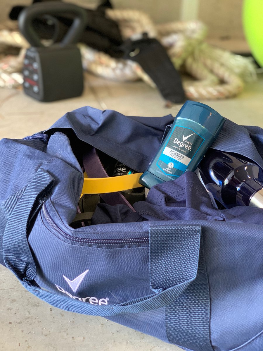 LieutenantDans7's tweet photo. Even though the season is over, training never stops. It���s important to #KeepMoving no matter what so I can keep striving to be better than I was yesterday. Not only is @Degree committed to inspiring people to #KeepMoving, but they make deodorants I can count on #Degreepartner https://t.co/ro5MxF7juM