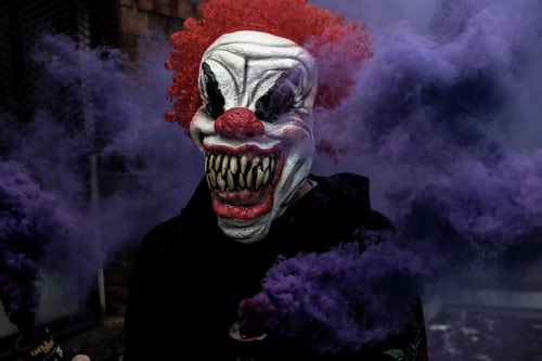 _Xclusive1's tweet photo. #FortMyers Look what I found on Townview!
Fright Night
https://t.co/OsWhmrrvW8 via @townview_
Download the app now: https://t.co/kXjAK0NRKg https://t.co/B5IgZiCBRA