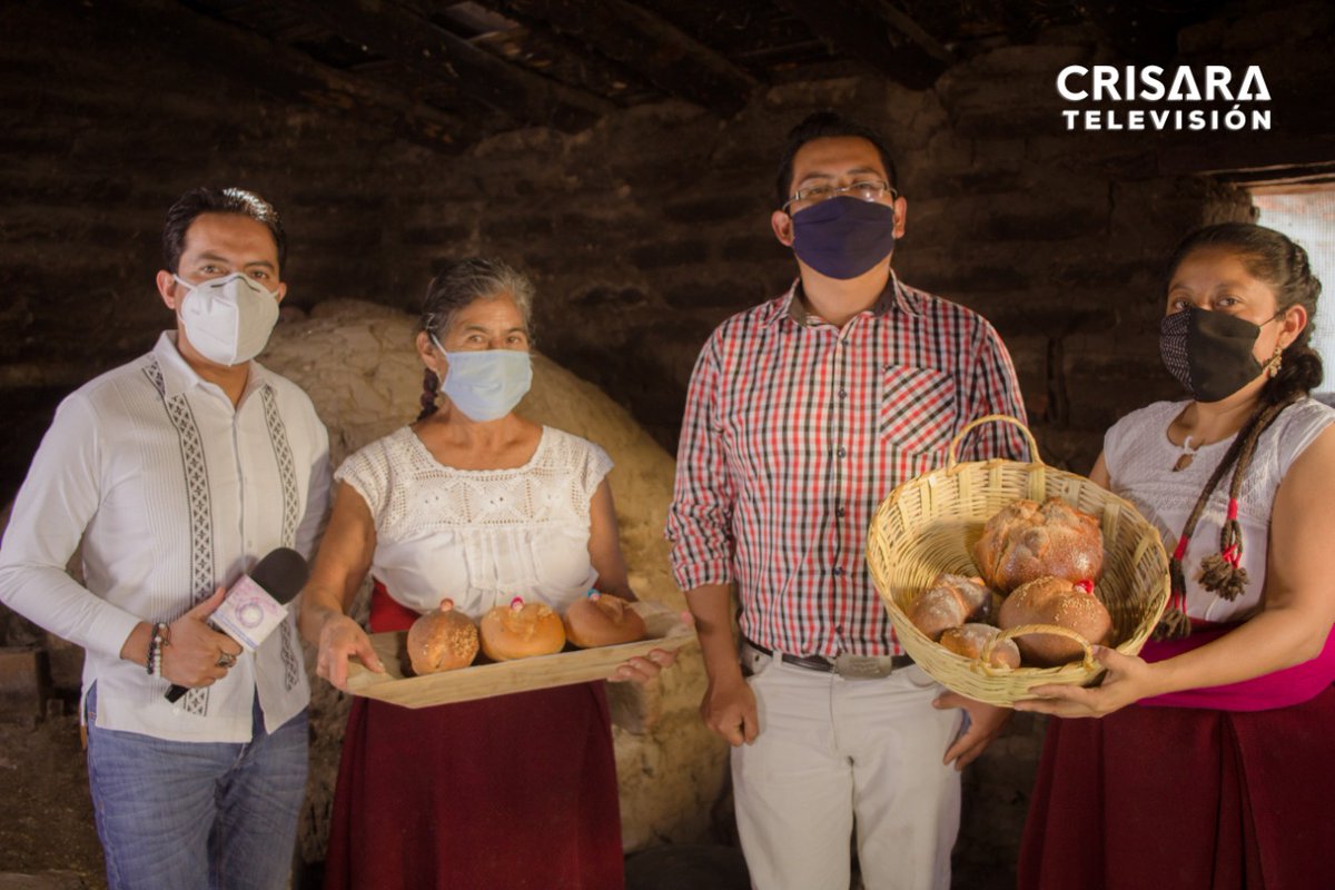 Crisara_TV's tweet photo. Conoce y disfruta del #PanDeMuerto de Villa Díaz Ordaz, Oaxaca. Pan artesanal de la mejor calidad y sabor exquisito. Recomendable 100%.
@Chacon_CF @SECTUR_GobOax @SECULTA_GobOax @fvallejogil @q_villacana @JuanCRiveraC @JPVmx @mariareynaof @YalitzaAparicio @maribel_soprano https://t.co/fwXYx6K9OC