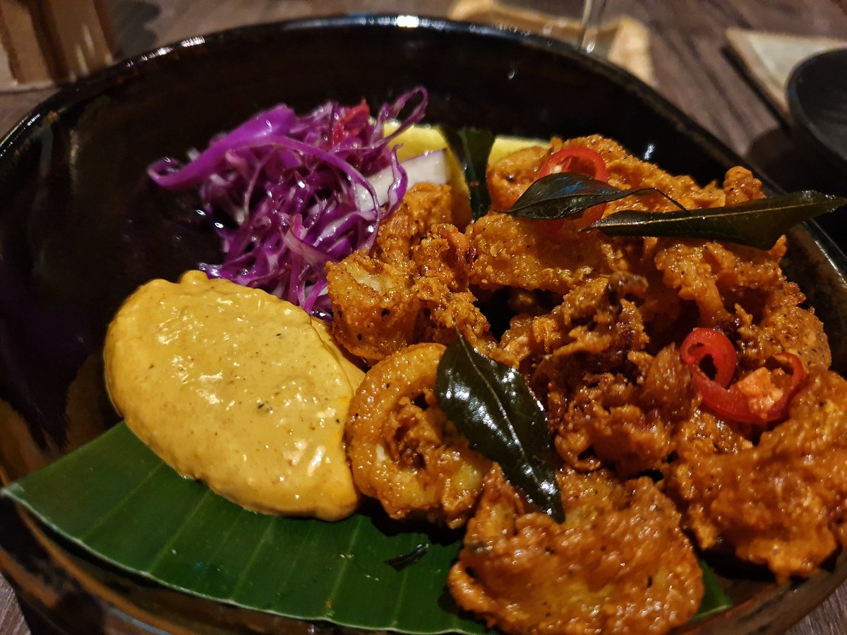 mrfast7's tweet photo. The Elephant Room 🐘
-King Of Toddy
-Sippin' at 78
- Gunpowder Calamari
- Ter Curry Chicken
https://t.co/U12zPnHhGQ
#singapore #bestbarsasia #theelephantroom #top500bars https://t.co/VbkvpSxTEy