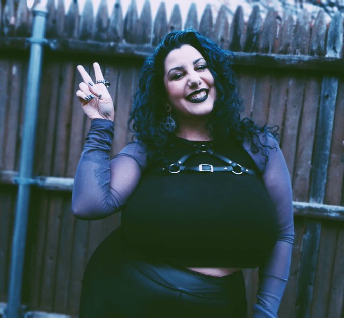 I'm cute https://t.co/3vYDVS3XNy<a href="/tag/curves"class="tags"><span>#curves</span></a><a href="/tag/bbw"class="tags"><span>#bbw</span></a><a href="/tag/lewd"class="tags"><span>#lewd</span></a><a href="/tag/plussizegirls"class="tags"><span>#plussizegirls</span></a><a href="/tag/onlyfans"class="tags"><span>#onlyfans</span></a>