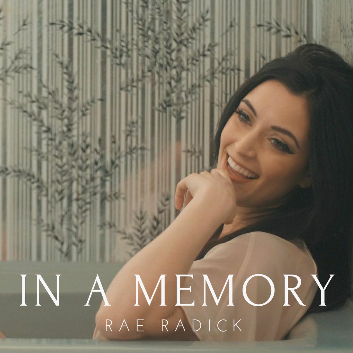 shecanjam's tweet photo. "How I miss, how I wish, how I once loved you"💘
Today's feature is Rae Radick's "In a Memory"💌 The song is about two people who never stopped loving each other, but life was taking them in different directions 🥺 "In a Memory" is OUT NOW💕 link in our bio❤️ https://t.co/vXAMkeKxtB