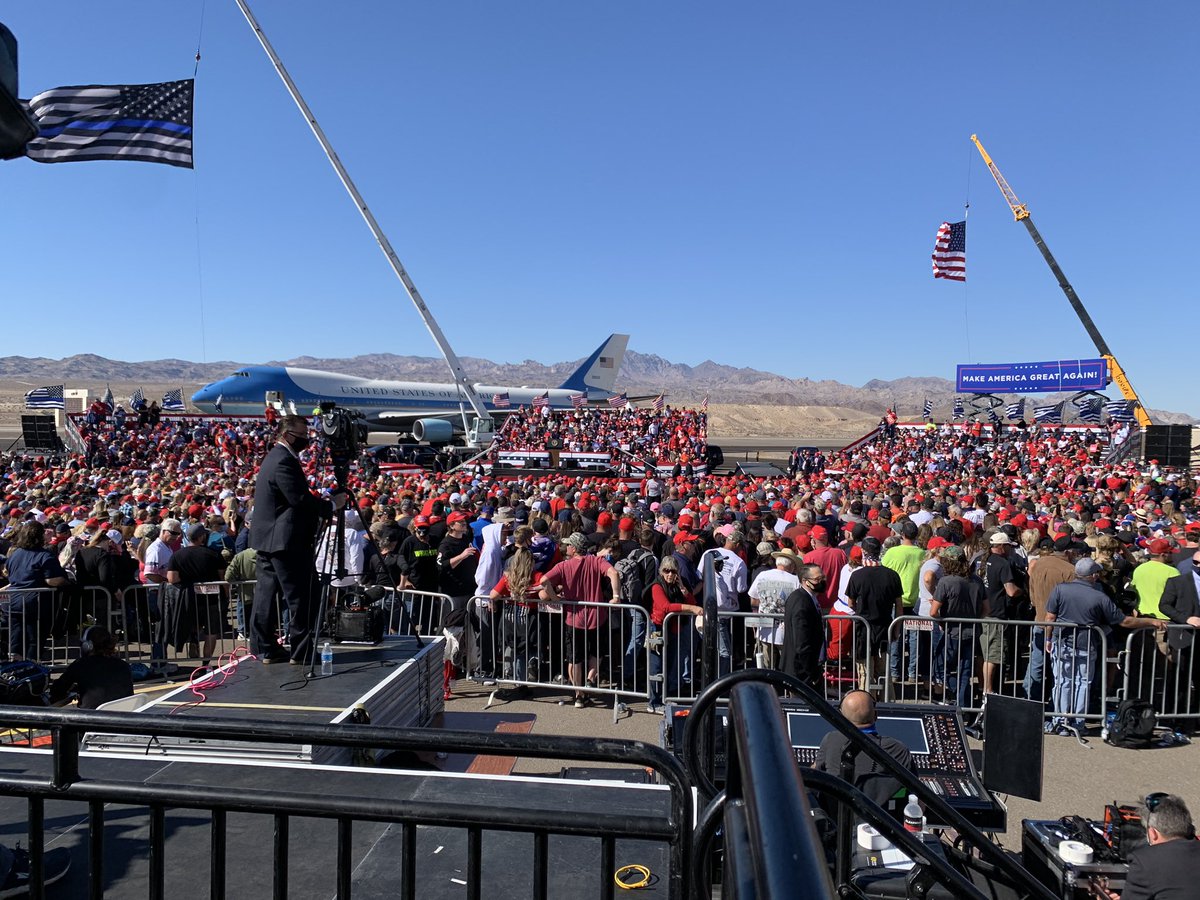 . @realDonaldTrump spoke to the crowd of several thousands for more than an hour. Topics included the economy, border wall, second amendment and  #COVID19 restrictions in Nevada  #8NN – bei  Laughlin/Bullhead International Airport (IFP)