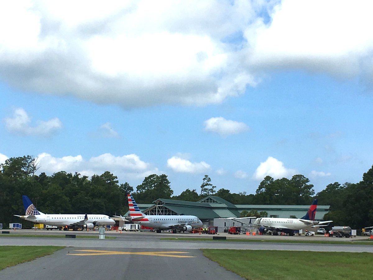 The Hilton Head Island Airport (HHH) offers daily flights and seamless connections from major cities and is located right on Hilton Head Island. Flying directly to the island has never been easier. ✈️🏝️  hiltonheadisland.org/escape-hilton-…