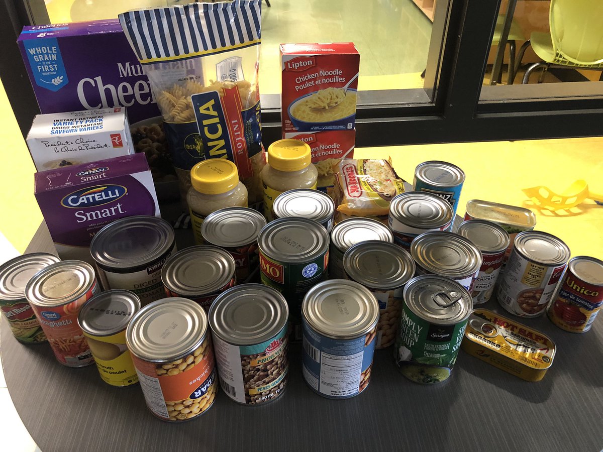 Wow! Way to go Grade 3’s! Look at all the generous donations you have brought in already this week for our We Scare Hunger! 👏🏼 
Thank you so much!