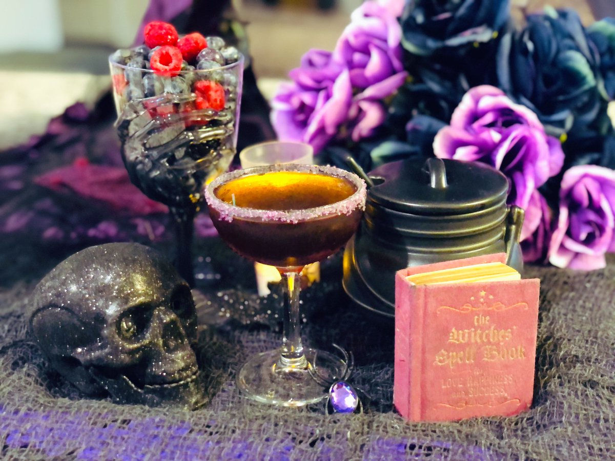 Here’s a pretty simple drink and set up I did for someone Witch’s Brew2 Oz Vodka1 Oz Raspberry Liqueur .5 Oz Lime juice