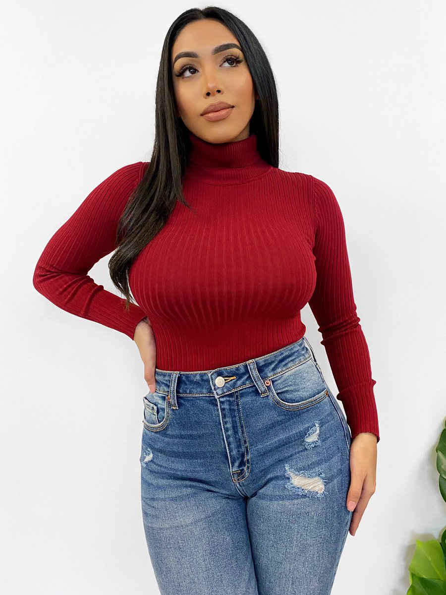 laurasboutique's tweet photo. SO MANY NEW ARRIVALS 😍 use code LBLOVESYOU for 25% off 😍  https://t.co/UsQmZp1uxr 😍 https://t.co/pQpTwZiXOT
