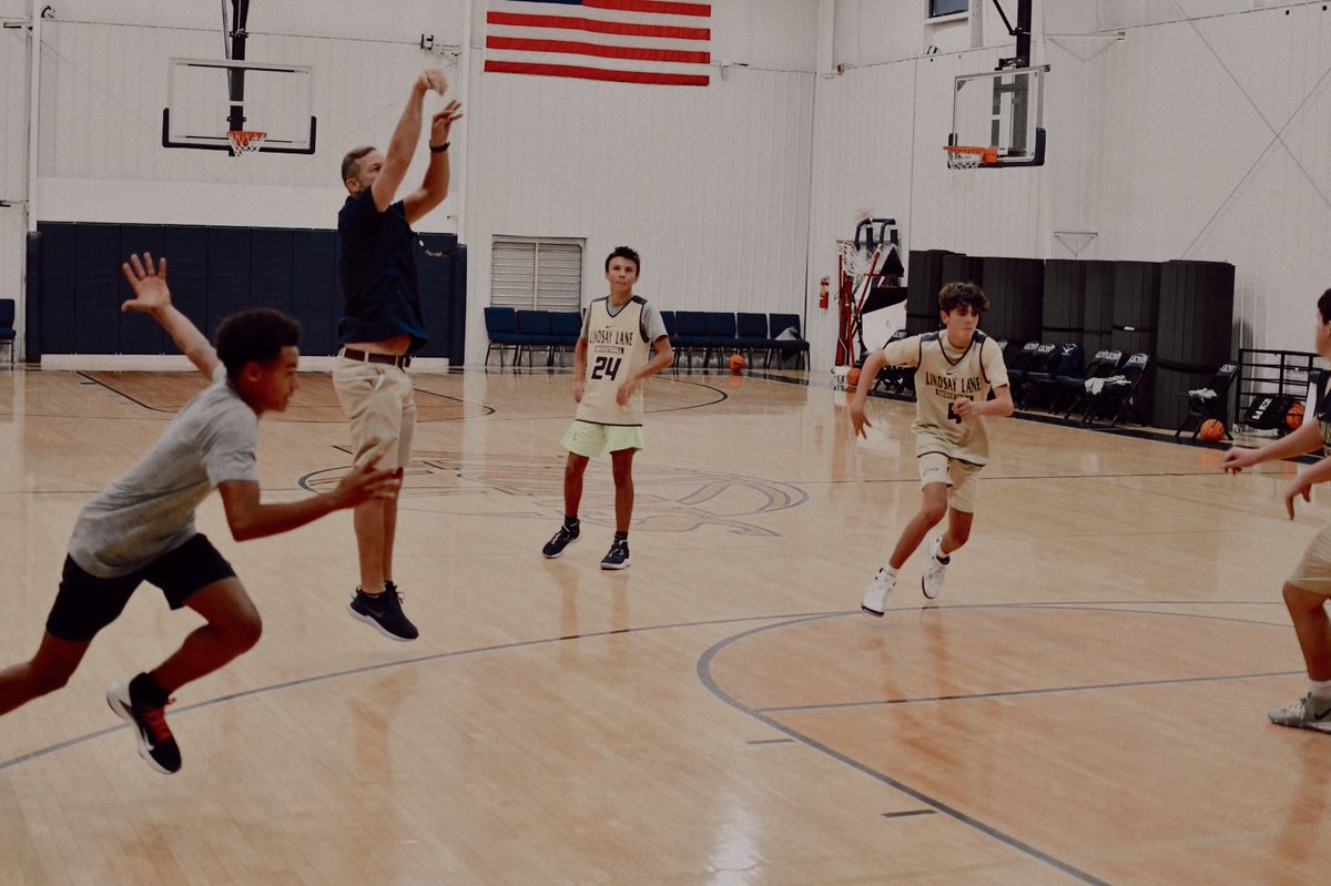 Lindsay Lane Christian Academy tweet media