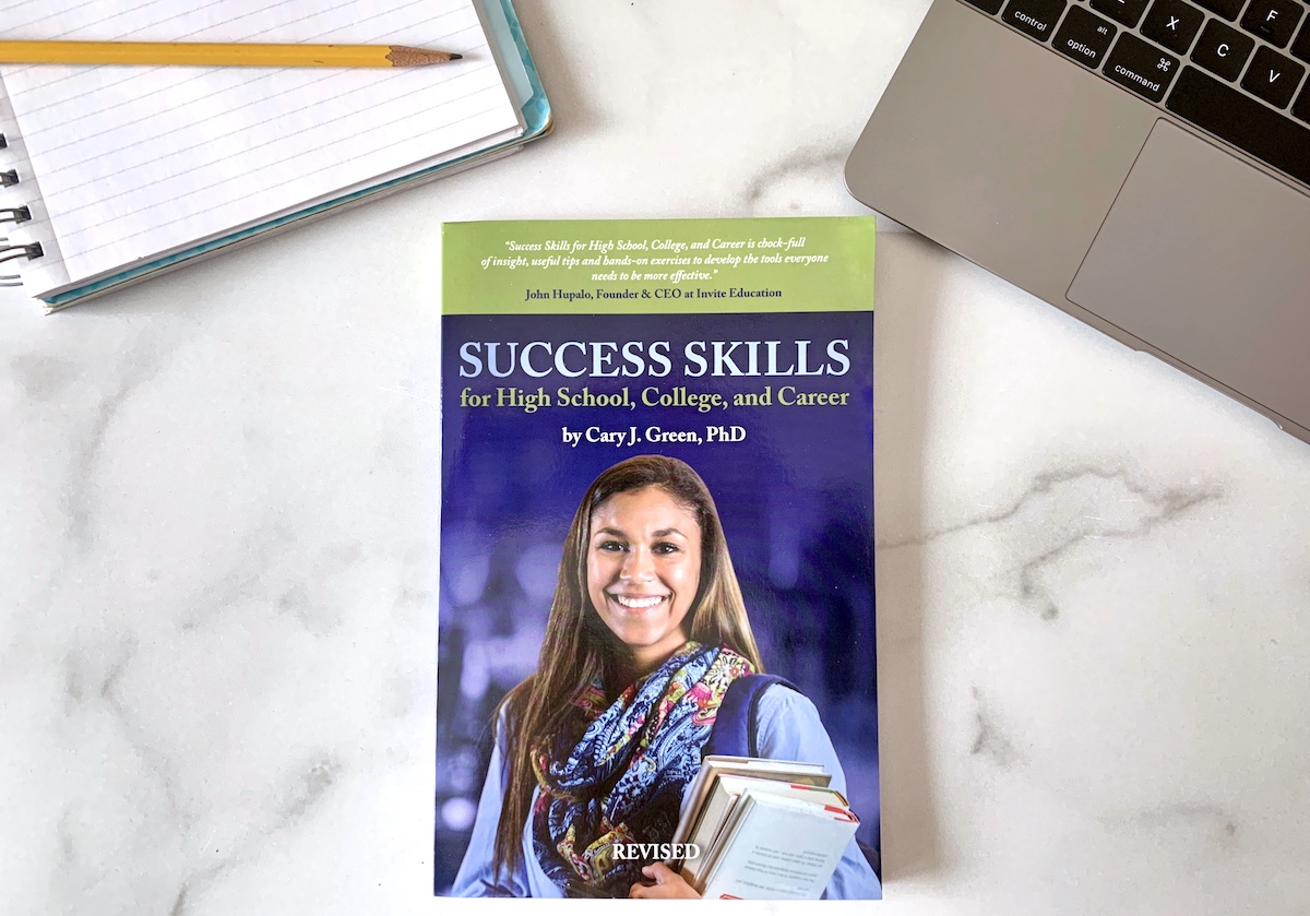 #ad Need a holiday gift for parents, teachers or students? Check out “Success Skills for High School, College, and Career.”

It equips students with skills to succeed AND it's a great resource for adults!

→ gofyi.ly/C4660AAD

#gifts4students #K12 #CTE #study #collegeprep