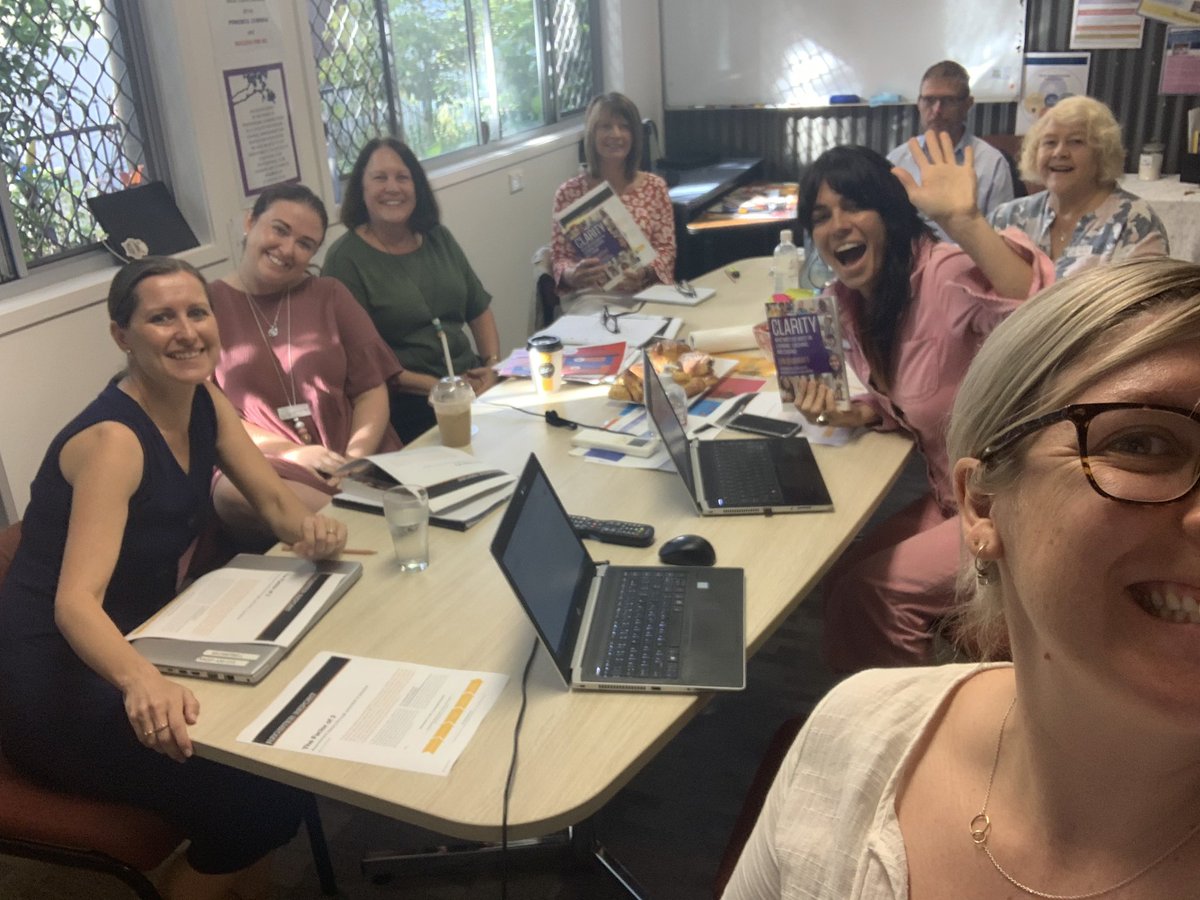 lauren_magnus's tweet image. Our St Anthony’s @LynSharratt team working hard with our @LismLearnTeach team zooming with Lyn and other schools and talking all things #precisioninpractice and #assessmentcapablelearners in order to gain #CLARITY