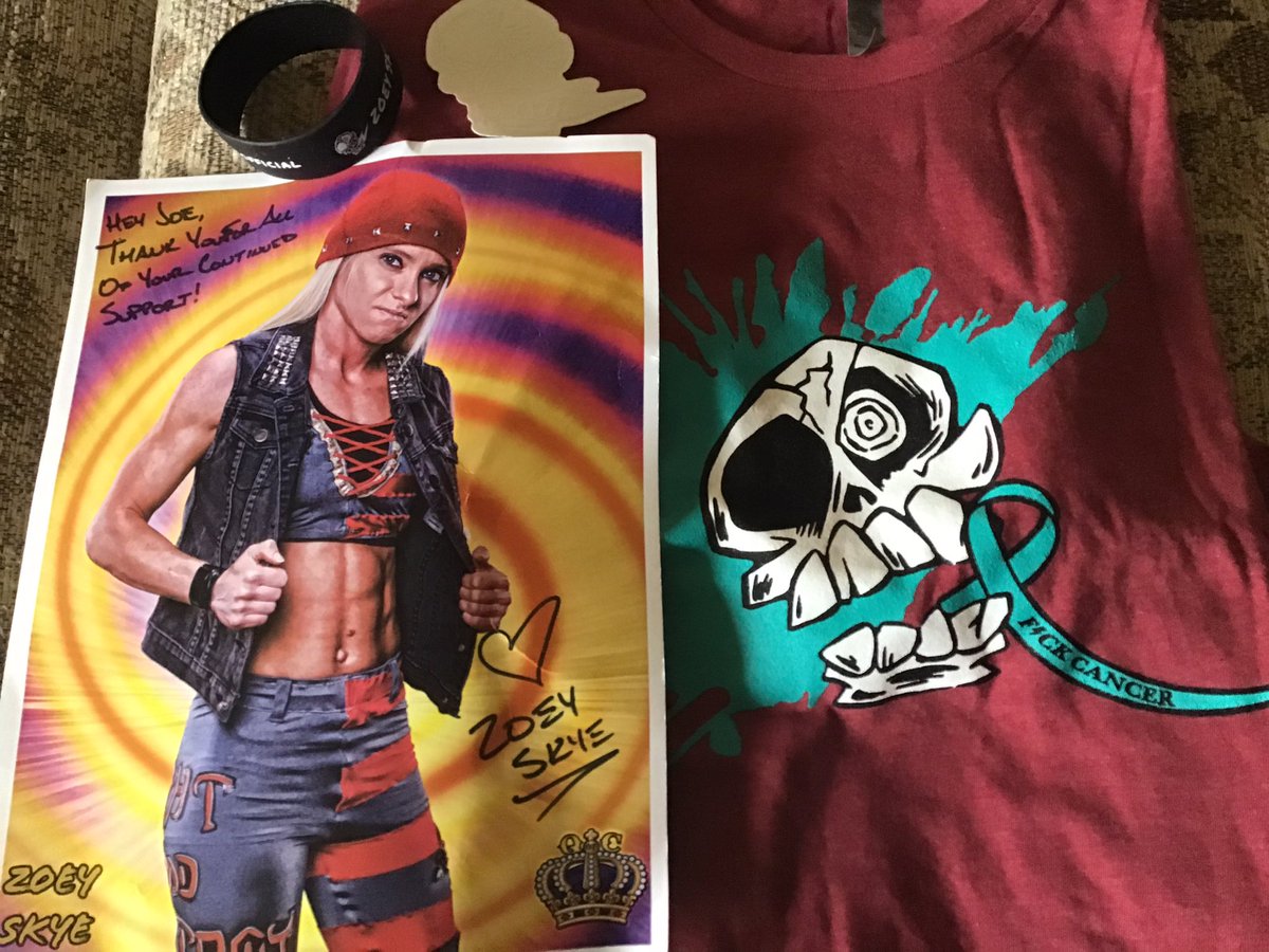 Karma_Kills_836's tweet photo. #EpicMailCall
We just got in our new @zoeyskyepro f cancer shirt it has awesome colors on it & fits great😀 we also got some cool surprises an 8x10 a bracelet & sticker thank u so much zoey 😀guys grab 1 of these shirts 100 % of the proceeds towards zoeys moms cancer battle 😀 https://t.co/LVkjGRC9ek