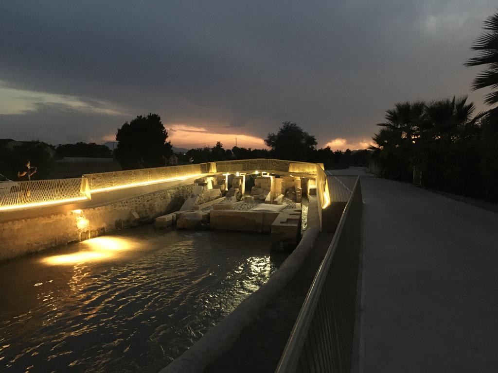 maslighting's tweet photo. 🟨 Proyectos con #iluminación #Maslighting
Es un placer poder compartir las fotos de la restauración del Molino Viejo de la Pólvora, en Murcia. Estos restos árabes cuentan ahora con la iluminación de nuestras tiras #LED, destacando su espectacularidad.
📌 Rincón de Beniscornia https://t.co/9qTouDPneM