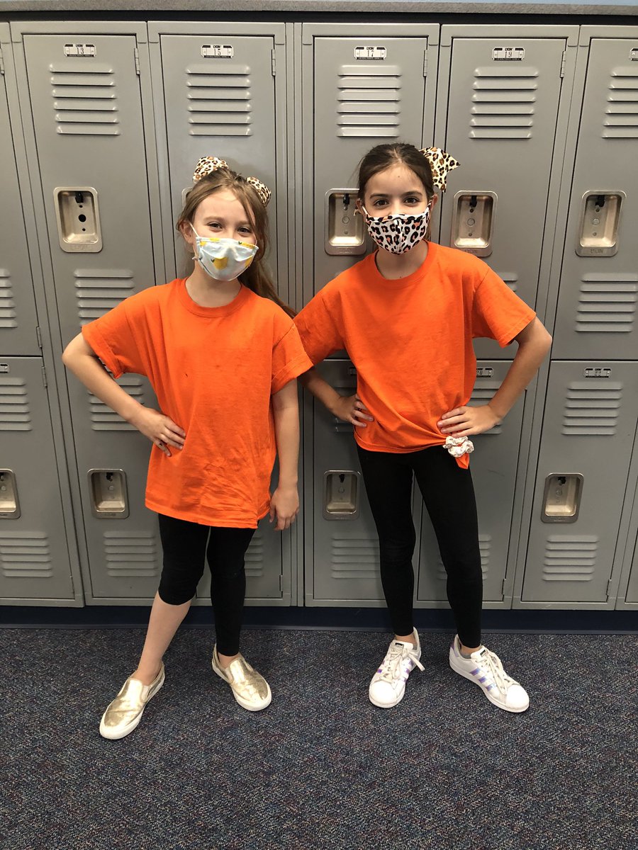 Day 2 - Twin Day! Friends are a healthy choice! #RedRibbonWeek2020 <a href="/McNeil_PTO/">McNeil PTO</a> <a href="/McNeilElem/">McNeil Elementary</a>
