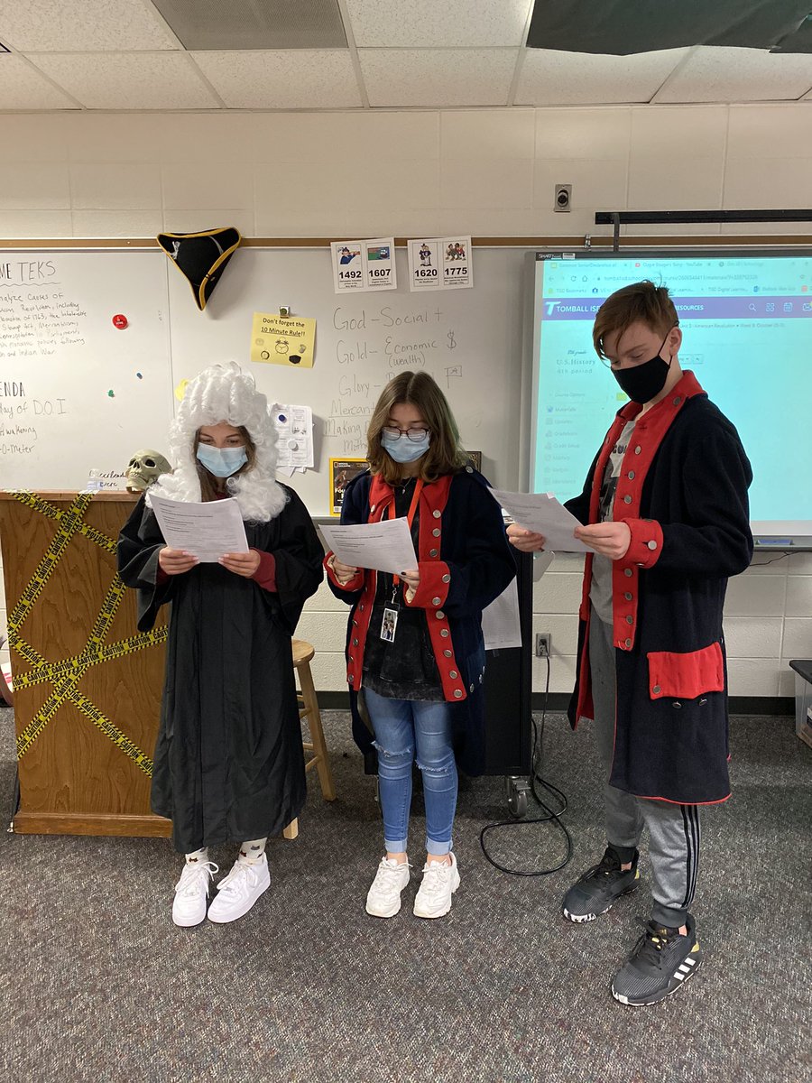 HistoryBozic's tweet photo. History coming alive today! For our reinforcement activity, we did a lyric analysis of ‘Farmer Refuted’ #hamiltonmusical #CausesoftheRevolution @TISDTJHS @TISD_SS https://t.co/TrqQZqI6QV