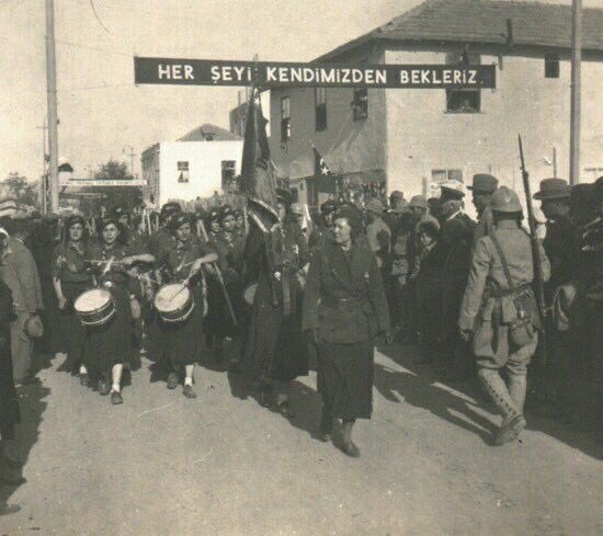 #CumhuriyetSayesinde Kendimize yeter hâle geldik!