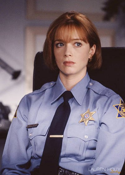 Happy Birthday to Lauren Holly who turns 57 today! 