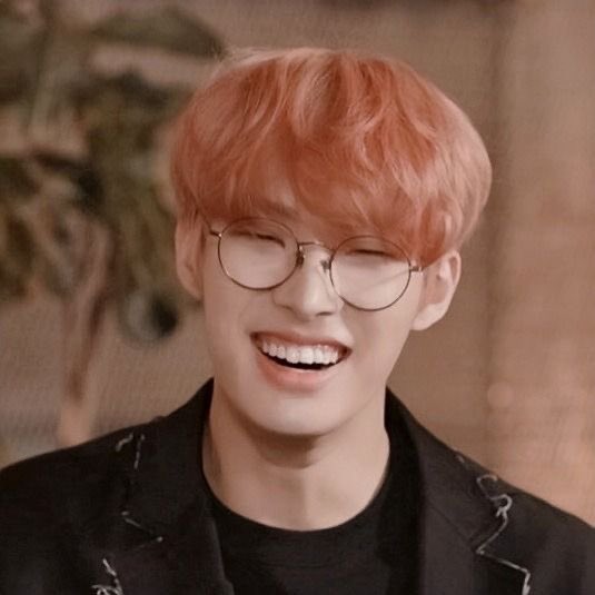 mingithink's tweet image. mingi smile for the tl!