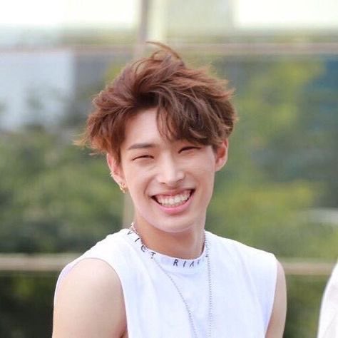 mingithink's tweet image. mingi smile for the tl!