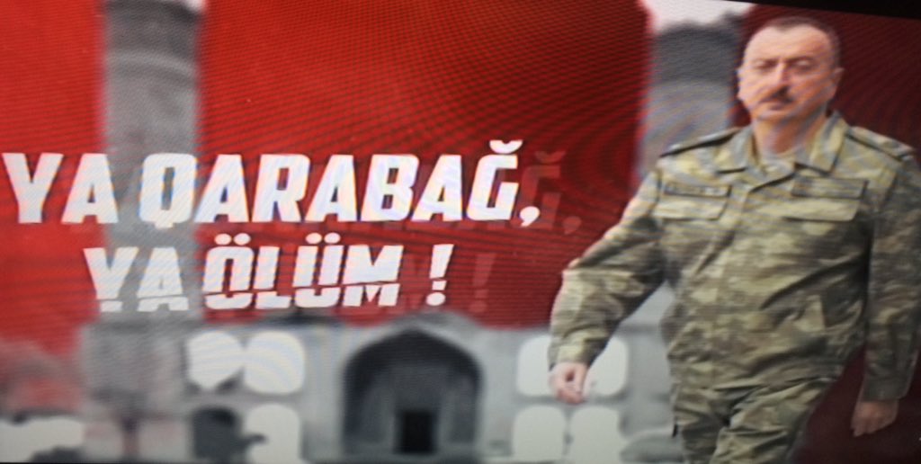 biz guney azərbaycan xalqı müharibə iştirak etmək istərdik 
Azərbayjanin şərəfinə görə şahid olmaq bizə şərəfdir