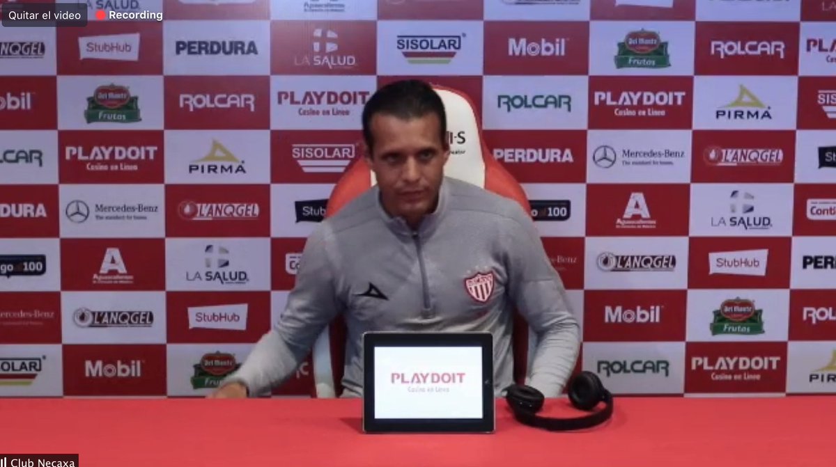 #Conferencia 🎙️ #Necaxa ⚡️
“Contento de llegar a los 100 partidos la primera fue etapa bonita llegue en ascenso , subimos al equipo y en el primero torneo en primera fue liguilla, y esta segunda etapa no empezamos tan bien pero jugando me siento muy bien”
De Luna finalizó https://t.co/JirdOXieAO