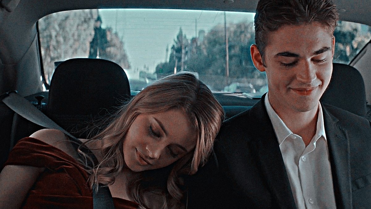 chappellofliv's tweet photo. SO BOTH OF THESE WERE UNSCRIPTED??? yeah this ain't a hessa thing. it's a herophine thing. https://t.co/xIGcErz1AH