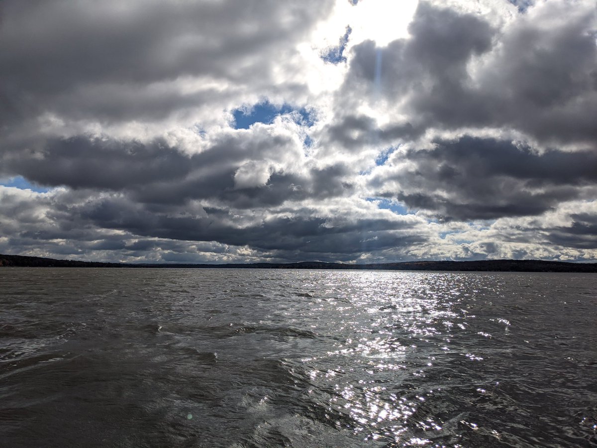 JPLakeGeorge's tweet photo. Clouds over Chautauqua Lake.
#jeffersonproject #chautauqua #chautauqualake #lakes #water #freshwater #environmentalscience #science #research #technology #clouds #cloudy #gray https://t.co/FFOV5XacB4