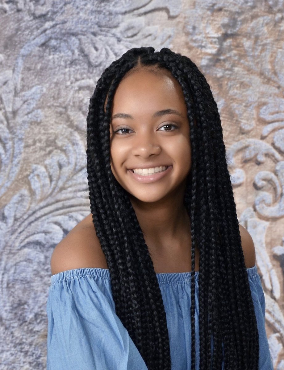 TheRealHUDebate's tweet photo. Three of our extremely talented debaters are competing in the #SchumanChallenge hosted by @EUintheUS today! LETS GO @_Jada_B @jordyall07 @Bjhenry612 you got this 🤩 #howarddebate https://t.co/OqD0qhaqyQ