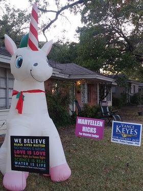 vance_keyes's tweet photo. Spotted in Wedgewood . . . .with a unicorn!  Thanks so much for sending us your yard sign pics! #Vote4Vance https://t.co/HYeDjuqI3A