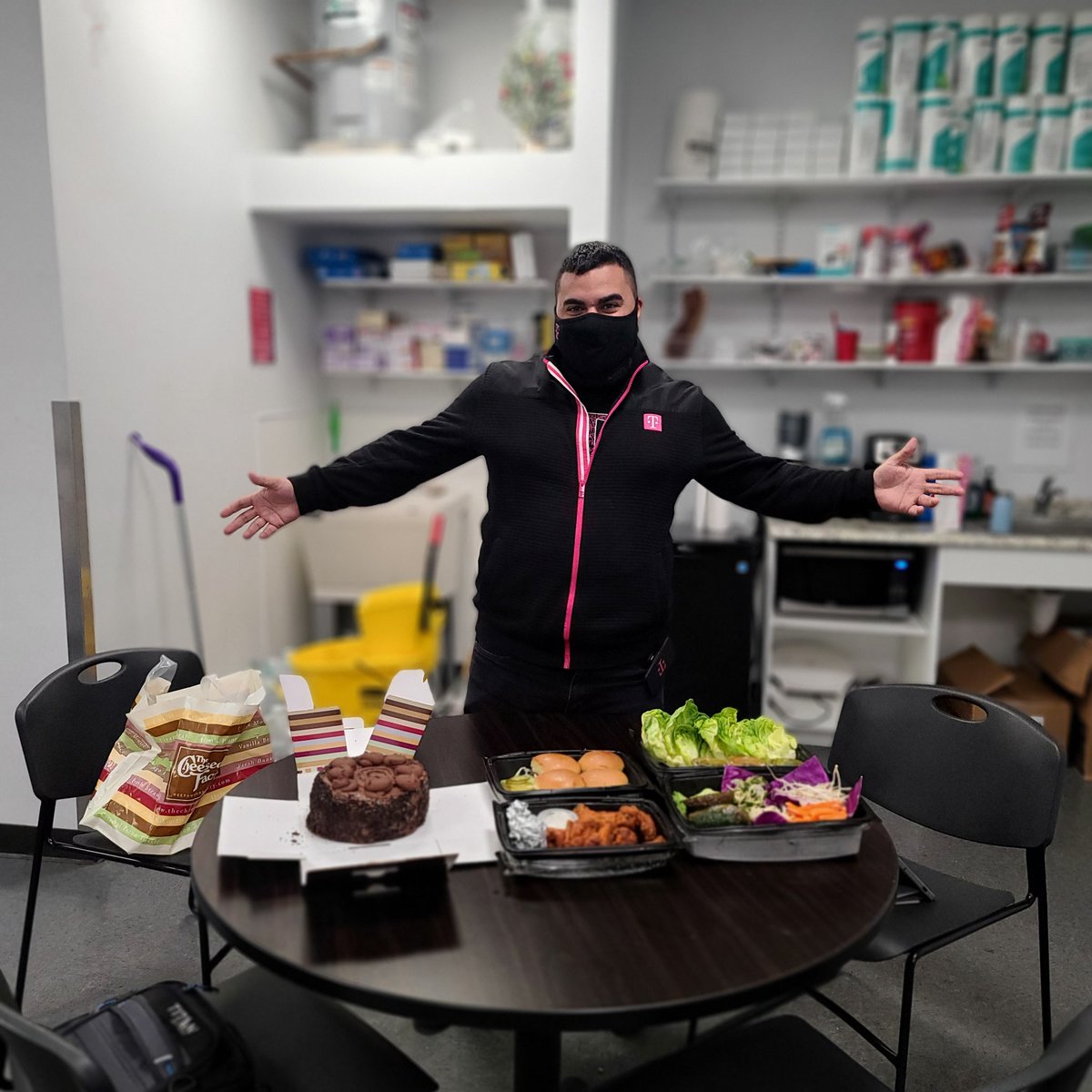 MagentaTank's tweet photo. IT'S SO HARD TO SAY GOODBYE 😭 WHERE DO I BEGIN? 🥲 @mrbrea IT'S YOUR TIME TO SHINE ⭐. THE BALL IS IN YOUR COURT 🏀 ALTHOUGH I DON'T WANT TO LET YOU GO , I WANT TO SEE YOU GROW. THANK YOU FOR SUPPORTING THE BRAND &amp; JUMPING SHIP TO HELP THE OTHER SIDE. YOU WILL BE MISSED 🙏 https://t.co/O80ThjMNaA