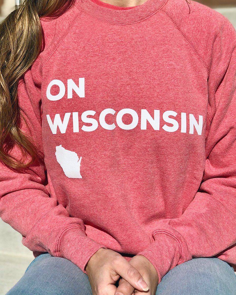 GIVEAWAY 🚨 New item to our shop! If you're loving this sweatshirt as much as we are, then show some spirit! This could be yours ($39.99 value) and all you have to do is rally: 

✔️Follow <a href="/DiscoverWI/">Discover Wisconsin</a> 
✔️Retweet this post
✔️Drop a 🏈 below

Winner will be chosen 11/02/2020.