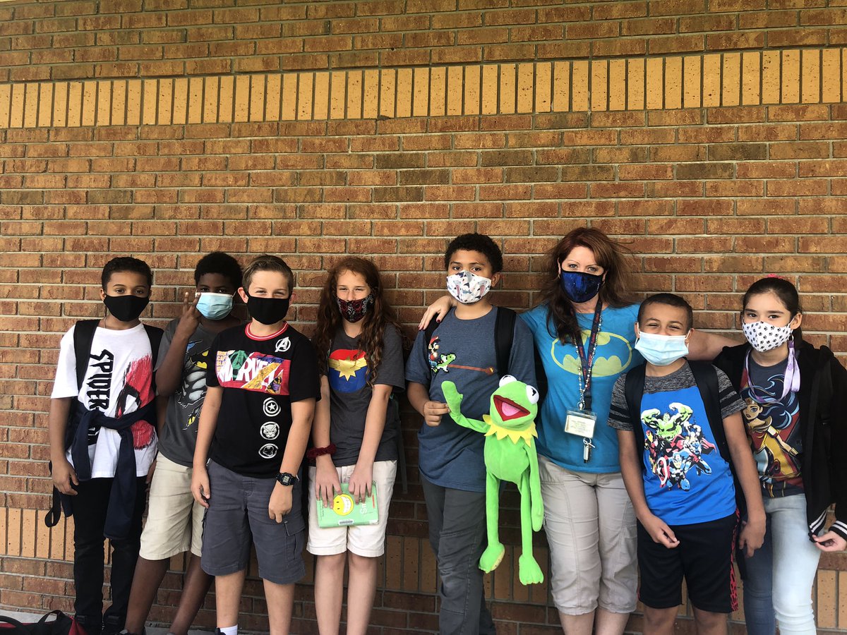 Melissa Scorpio (@scorpio_melissa) on Twitter photo Day 3 of RRW. These superheroes say no to drugs! #RedRibbonWeek2020 <a href="/Sunrisevcs/">Sunrise Elementary</a> <a href="/EmalixInfante/">Emalix Infante</a> Day 3 of RRW. These superheroes say no to drugs! #RedRibbonWeek2020 <a href="/Sunrisevcs/">Sunrise Elementary</a> <a href="/EmalixInfante/">Emalix Infante</a>