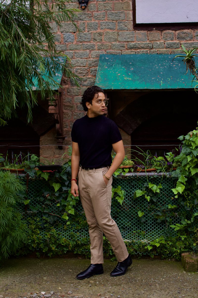 Saubhagya____'s tweet photo. Text we read on our monitors are just cold expressions of ideas 
.
.
.
.
.
.
#fashionblogger #fashionista #fashion #mensfashion #mens #mensstyle #mensclothing #outfits #pictureoftheday #outdoorphotography #daytrip #mensoutfit https://t.co/Vac6Noijjw