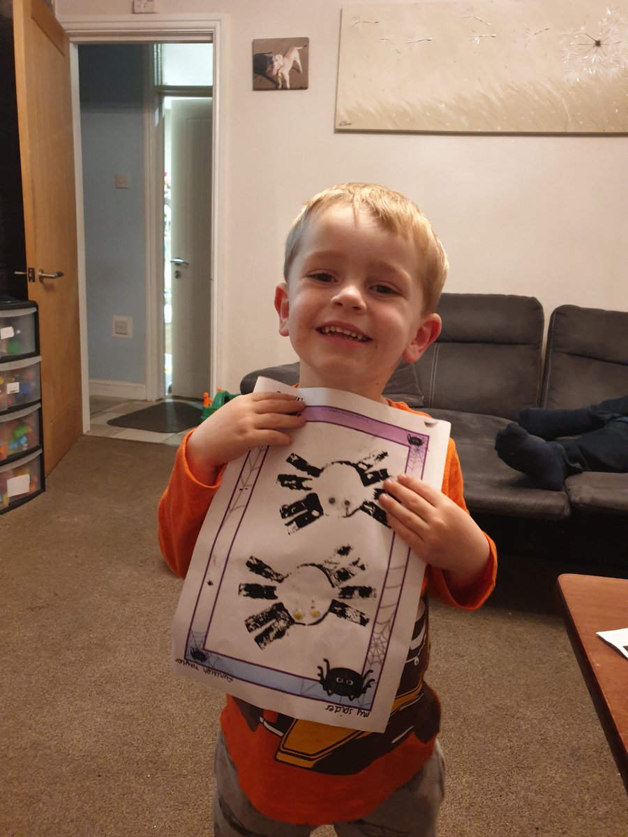 T23Pamela's tweet photo. @romillypsnurs fynleigh enjoying making halloween themed crafts https://t.co/5gjZ777yLG