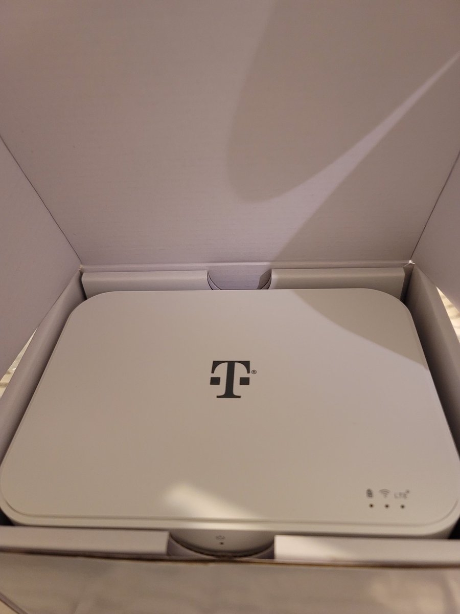 Just received my @TMobile home internet and I am in love with it. Its finally in Florida and its so fast. $55 a month is great. #TMobileHomeInternet #BeMagenta @MikeSievert @JonFreier