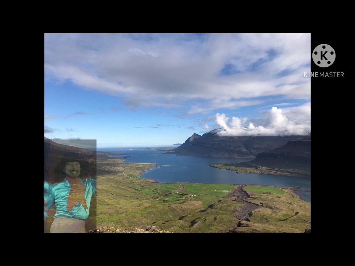 ¡Esta semana ha sido una pasada! En #AplicacionesAtq20  <a href="/DavidPinclan/">David Pinclan🌱</a> nos enseñó cómo usar 'Kine Master' y, obviamente, no podía quedarme con las ganas de ponerlo en práctica. Aquí os dejo prueba de la creación de mi vídeo para explicar el proyecto de 'English as Second Language'