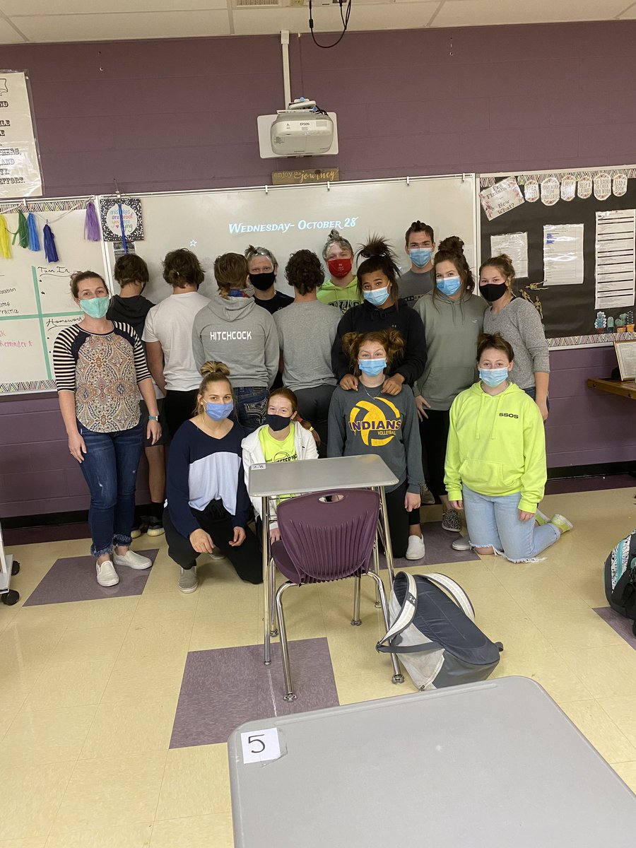 Some WACKY hair was found today in Mrs. Parcel’s class!! <a href="/parcels_science/">Maggie Parcels</a> <a href="/McBurg_HS/">〽️echanicsburg HS</a> <a href="/DanielleMProhas/">McBurg Supt</a>