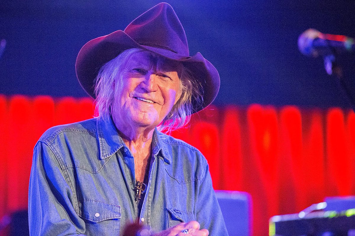 RedDirt_Roots's tweet photo. Billy Joe Shaver: 10 Essential Songs

From ‘Honky Tonk Heroes’ to ‘Live Forever,’ the songs that define the late Texas outlaw songwriter
https://t.co/rUiI8MUhRM https://t.co/jLaay9cDAH