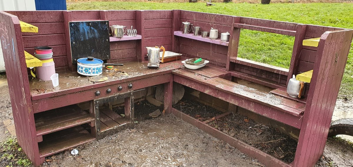 OLM_Primary's tweet photo. P1 had great fun using the new additions to the mud kitchen. Thankyou to all who donated. #muddymovers #outdoorlearning https://t.co/iAurbxAl5L