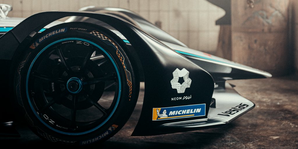 NEOM's tweet photo. As proud Principal Partners, #NEOM is in pole position for the unveiling of the new @MercedesEQFE team for Season 7. 

Stay tuned and watch live Oct 29 at 1400 CET / 1600 KSA via https://t.co/LrFBujdIcF  ​

#DrivenbyEQ #sneakpeek

#DiscoverNEOM https://t.co/P9OmW75dPm