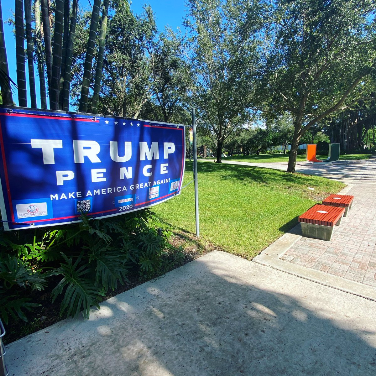UMCRs's tweet photo. @sofiaicarbone @realDonaldTrump https://t.co/RakfUEQ5PJ