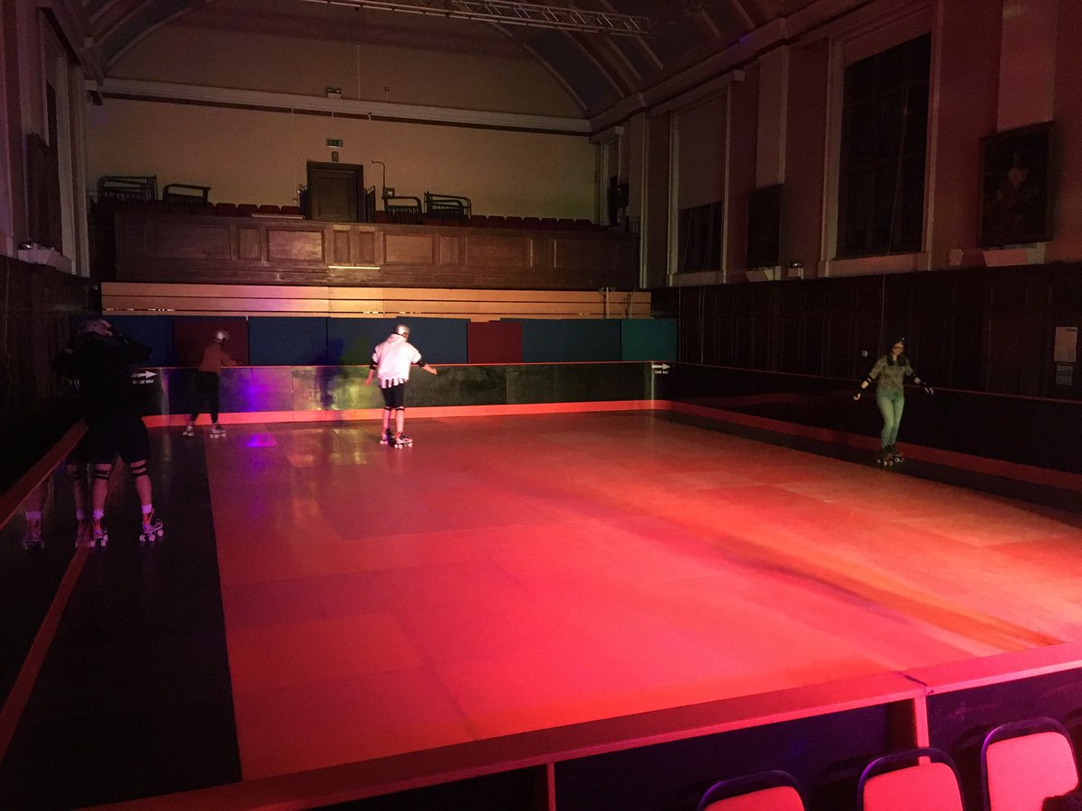 We installed a COVID safe roller Rink today for a private school in Essex. 
#rollerskating