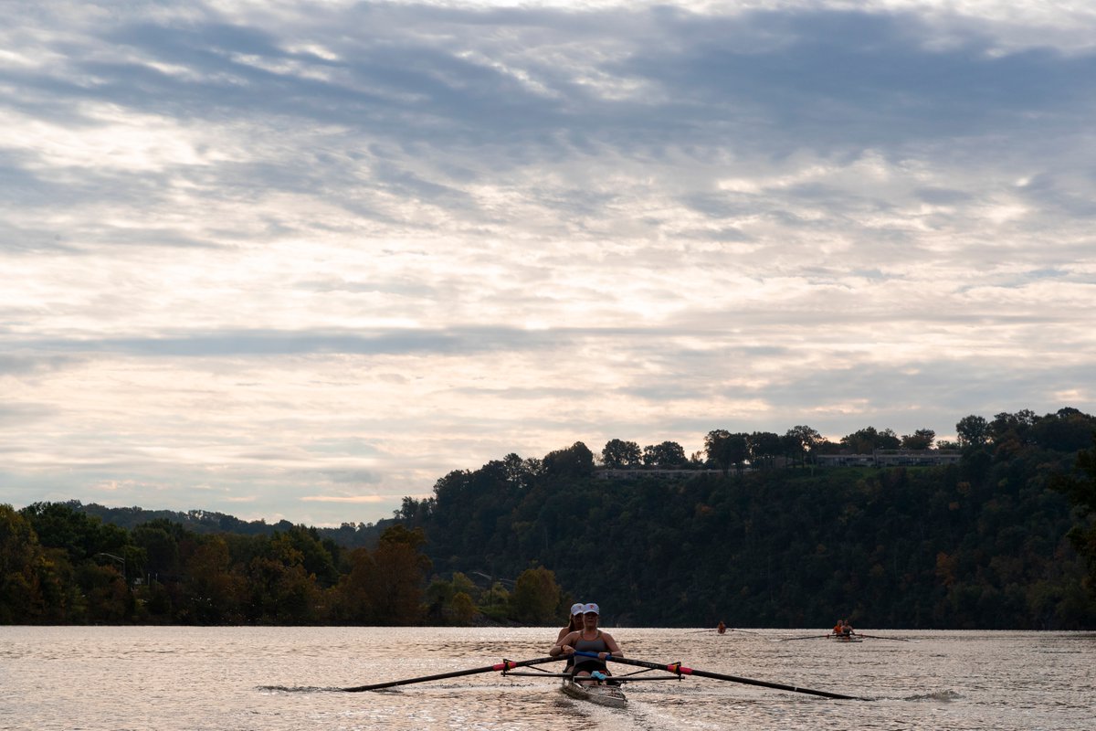 Vol_Rowing's tweet photo. Always working.

🍊🚣‍♀️ https://t.co/5FY1ROYADl