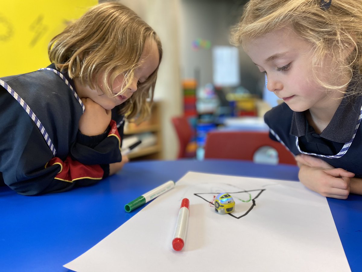 StCathsSTEM's tweet photo. The Stage 1 girls are loving using @Ozobot to learn about digital technologies in the junior school. @StCathsSTEM https://t.co/Sly84QIzfv